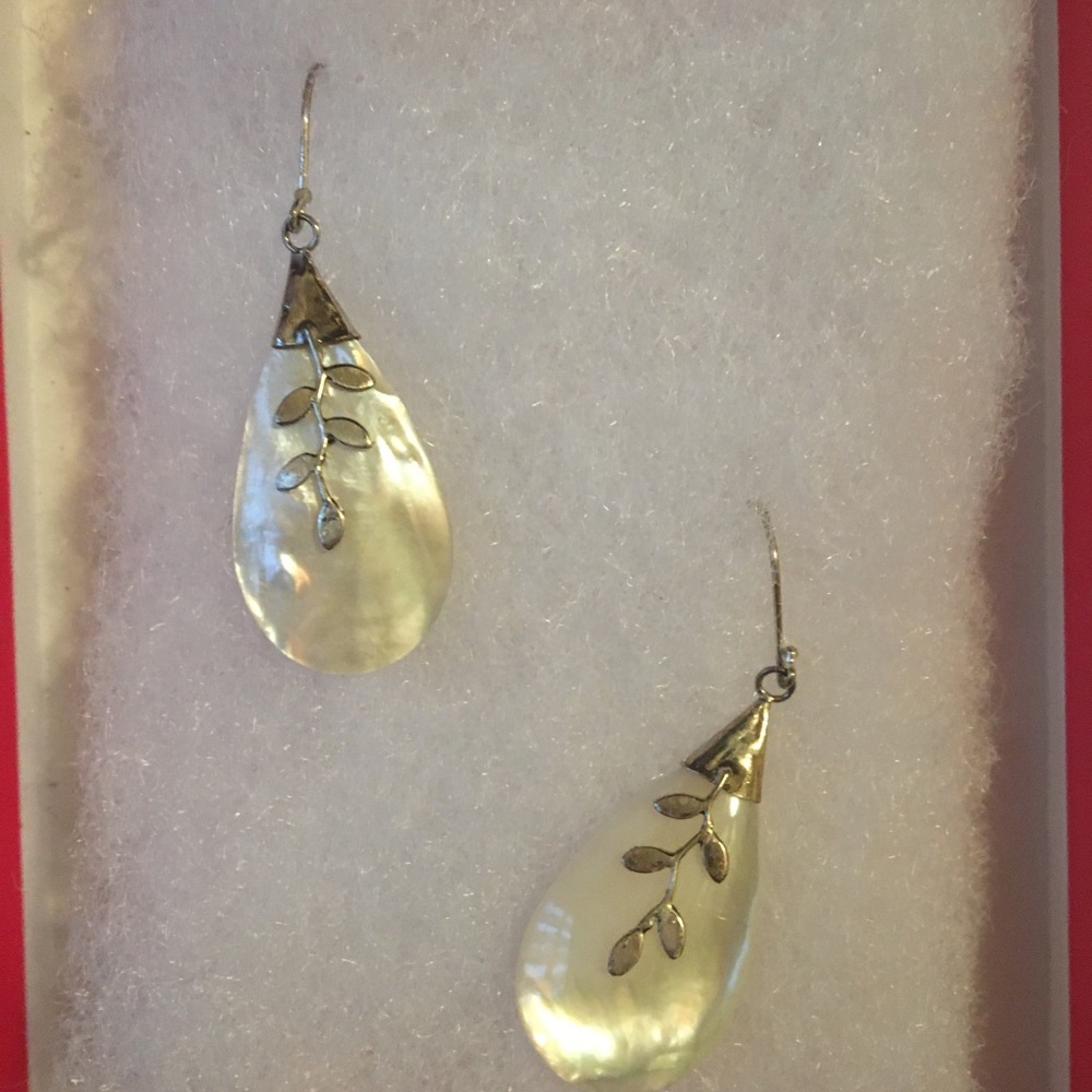 Mother-of-Pearl Sterling Silver Earrings